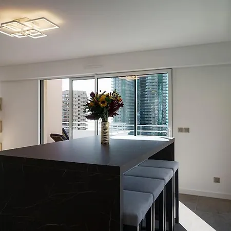 Appartement Montecarlo Luxury Pool