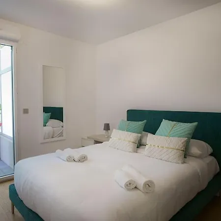 Appartement Montecarlo Luxury Pool