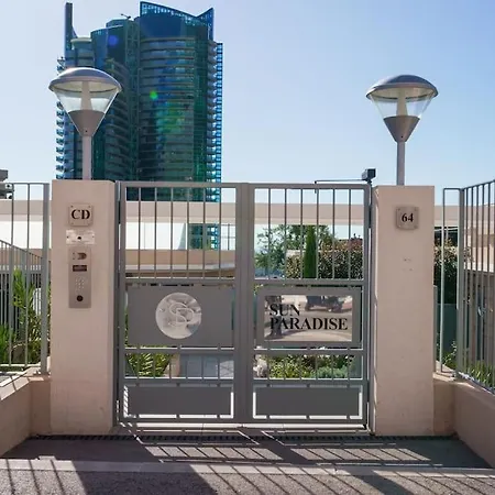 Montecarlo Luxury Pool *